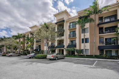 LIKE NEW | UPDATED | MOVE-IN READY | 3-BR, 3-BA PLUS DEN - - photo 4