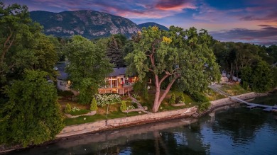 Lake Home For Sale in Mont-Saint-Hilaire, 