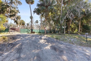 Welcome to your own piece of paradise across from Lake Apopka - photo 21