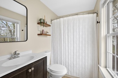 Charming 3BR/2.5BA in the Heart of Rockland. Built in 2015 and - photo 22