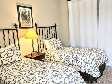 Best-Located Golf Cottage Opportunity - New $30K Composite Deck - photo 23