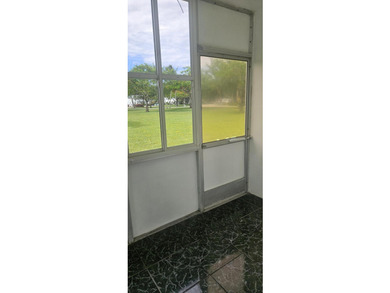 Centrally located first floor unit with Panoramic garden views - photo 23