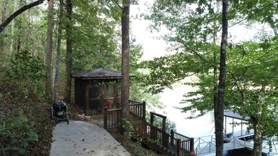 Price drop to $679,000 Best deal on the LAKE !!Amazing custom - photo 28