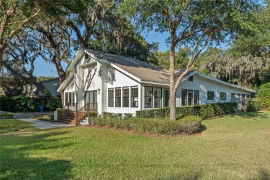 Lake Home Sale Pending in Windermere, Florida