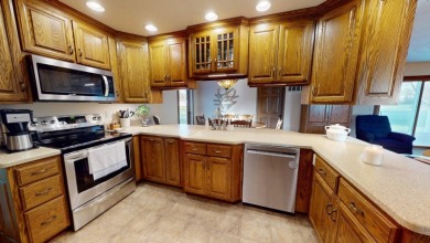 Spacious ranch home in Holiday Lakes - photo 9