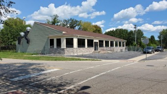 Lake Commercial Off Market in Round Lake, Illinois