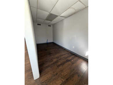 Position your business in the heart of Downtown Little Rock with - photo 14