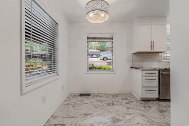 Welcome to this beautifully updated 5-bedroom, 3-bath - photo 18