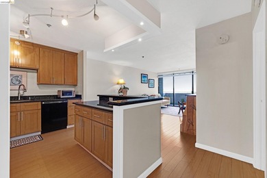 NEW PRICE! Welcome home to your amazing new views of the Bridges - photo 4