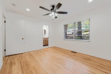 Welcome to this beautifully updated 5-bedroom, 3-bath - photo 24