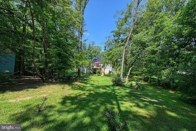 Just like new, charming water-access rancher! This 3-bedroom, 2 - photo 5