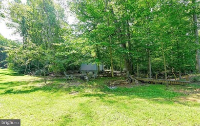 Just like new, charming water-access rancher! This 3-bedroom, 2 - photo 6