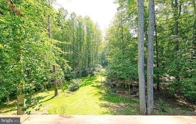 Just like new, charming water-access rancher! This 3-bedroom, 2 - photo 7