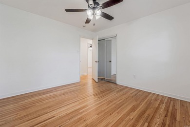 Welcome to this beautifully updated 5-bedroom, 3-bath - photo 29