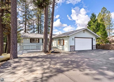 Lake Home For Sale in Groveland, California