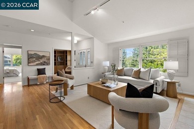 Rare Rossmoor property with a spacious backyard patio - photo 7