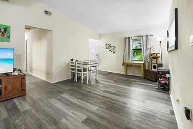 Welcome to a charming Fort Pierce retreat offering the perfect - photo 5