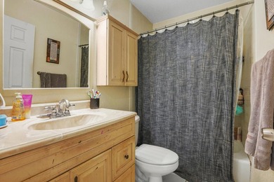Welcome to a charming Fort Pierce retreat offering the perfect - photo 9