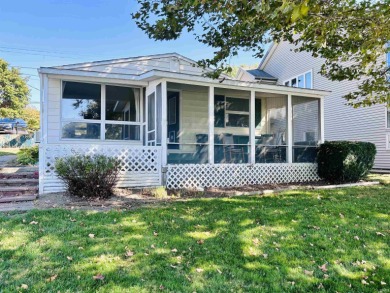 Lake Home For Sale in Hamilton, Indiana