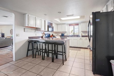Spacious golf course home located on the greens in the desirable - photo 10
