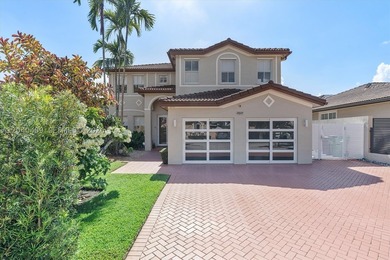Experience luxury living in this stunning 5-bedroom, 3-bathroom - photo 4