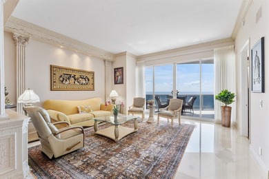 DIRECT OCEAN UPPER PENTHOUSE w/ 11 FOOT CEILINGS at L'Hermitage - photo 4