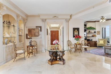 DIRECT OCEAN UPPER PENTHOUSE w/ 11 FOOT CEILINGS at L'Hermitage - photo 8