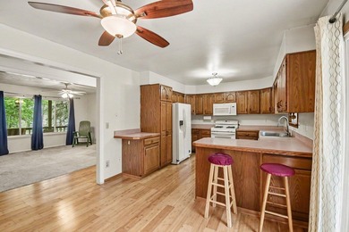Beautiful stick built home in a wonderful neighborhood on a - photo 10