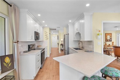 Beautiful updated CBS 2 Bedroom, 2 Bathroom 1671 Sq Ft, Golf - photo 12