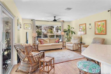 Beautiful updated CBS 2 Bedroom, 2 Bathroom 1671 Sq Ft, Golf - photo 14