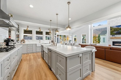 SELLER FINANCING AVAILABLE $800,000 down at 4-5% for up to 7 - photo 14