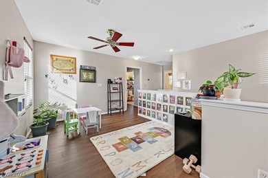 Welcome to 9941 Mission Creek Inn St, a beautifully maintained