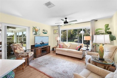Beautiful updated CBS 2 Bedroom, 2 Bathroom 1671 Sq Ft, Golf - photo 15