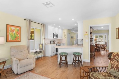 Beautiful updated CBS 2 Bedroom, 2 Bathroom 1671 Sq Ft, Golf - photo 16
