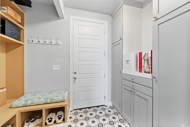 SELLER FINANCING AVAILABLE $800,000 down at 4-5% for up to 7 - photo 27