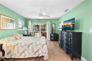 Beautiful updated CBS 2 Bedroom, 2 Bathroom 1671 Sq Ft, Golf - photo 31