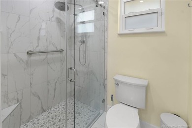 Beautiful updated CBS 2 Bedroom, 2 Bathroom 1671 Sq Ft, Golf - photo 35