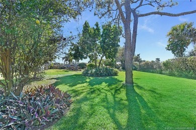 Beautiful updated CBS 2 Bedroom, 2 Bathroom 1671 Sq Ft, Golf - photo 43