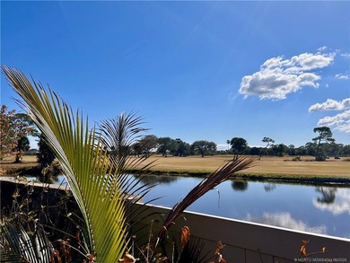 Beautiful updated CBS 2 Bedroom, 2 Bathroom 1671 Sq Ft, Golf - photo 46