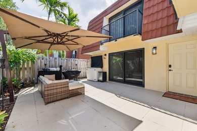 Fully renovated 2-bedroom, 2.5-bath townhome nestled among the - photo 4