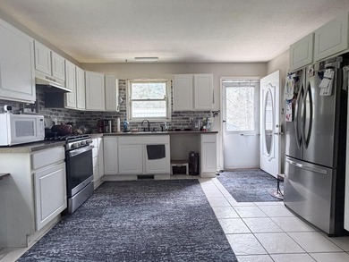 Charming 4-bedroom, 1-bath handicap accessible home nestled on a - photo 6