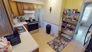 Step into this spacious 3+ bedroom, 2.5 bath home that is full - photo 16