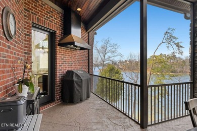 Perfect for the Discerning Buyer. This Exquisite Custom-Built - photo 19