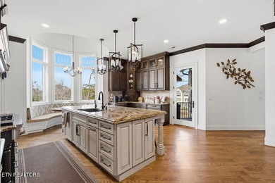 Perfect for the Discerning Buyer. This Exquisite Custom-Built - photo 20