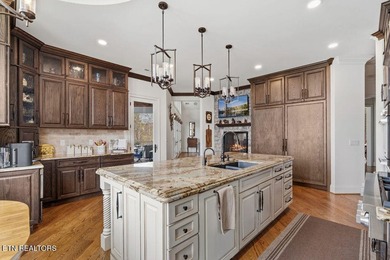 Perfect for the Discerning Buyer. This Exquisite Custom-Built - photo 25