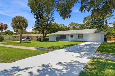 Fully remodeled and move-in ready! This 2-bedroom, 2-bathroom - photo 1