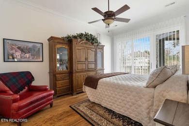 Perfect for the Discerning Buyer. This Exquisite Custom-Built - photo 35