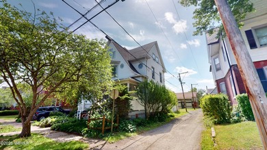 Step into this spacious 3+ bedroom, 2.5 bath home that is full - photo 37
