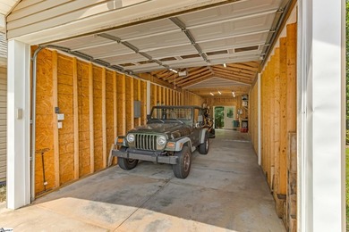 Enjoy the best of Lake Hartwell living with this exceptional - photo 39