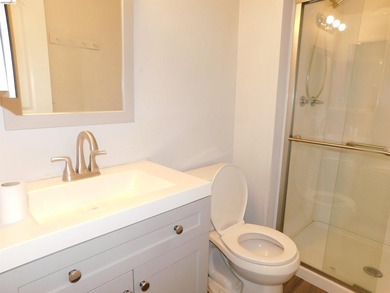 Discover this beautifully updated and hard-to-find 3-bedroom - photo 6